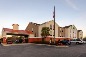  Holiday Inn Express & Suites Milton East I-10, an IHG Hotel  Милтон